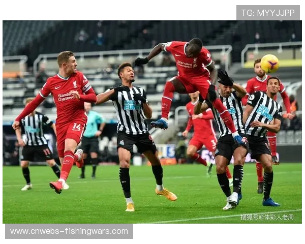 联赛杯焦点战：纽卡斯尔高压逼抢对决热刺疾速反击